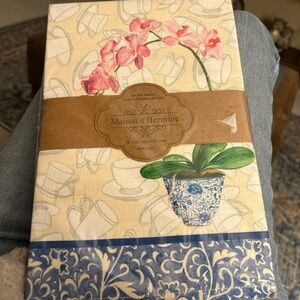 Orchid Kitchen Towel Set - Cream and Blue